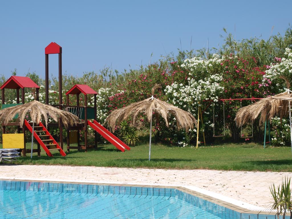 Villa Rita Apartments A Tavronitis Exterior foto